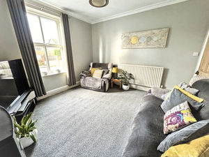 Lounge- click for photo gallery